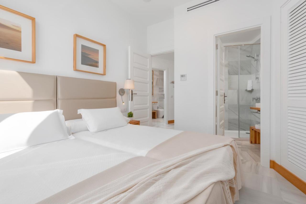 Tower Suites By Upper Luxury Housing - Parque Santiago ปลายาเดลาสอเมริกาส ภายนอก รูปภาพ