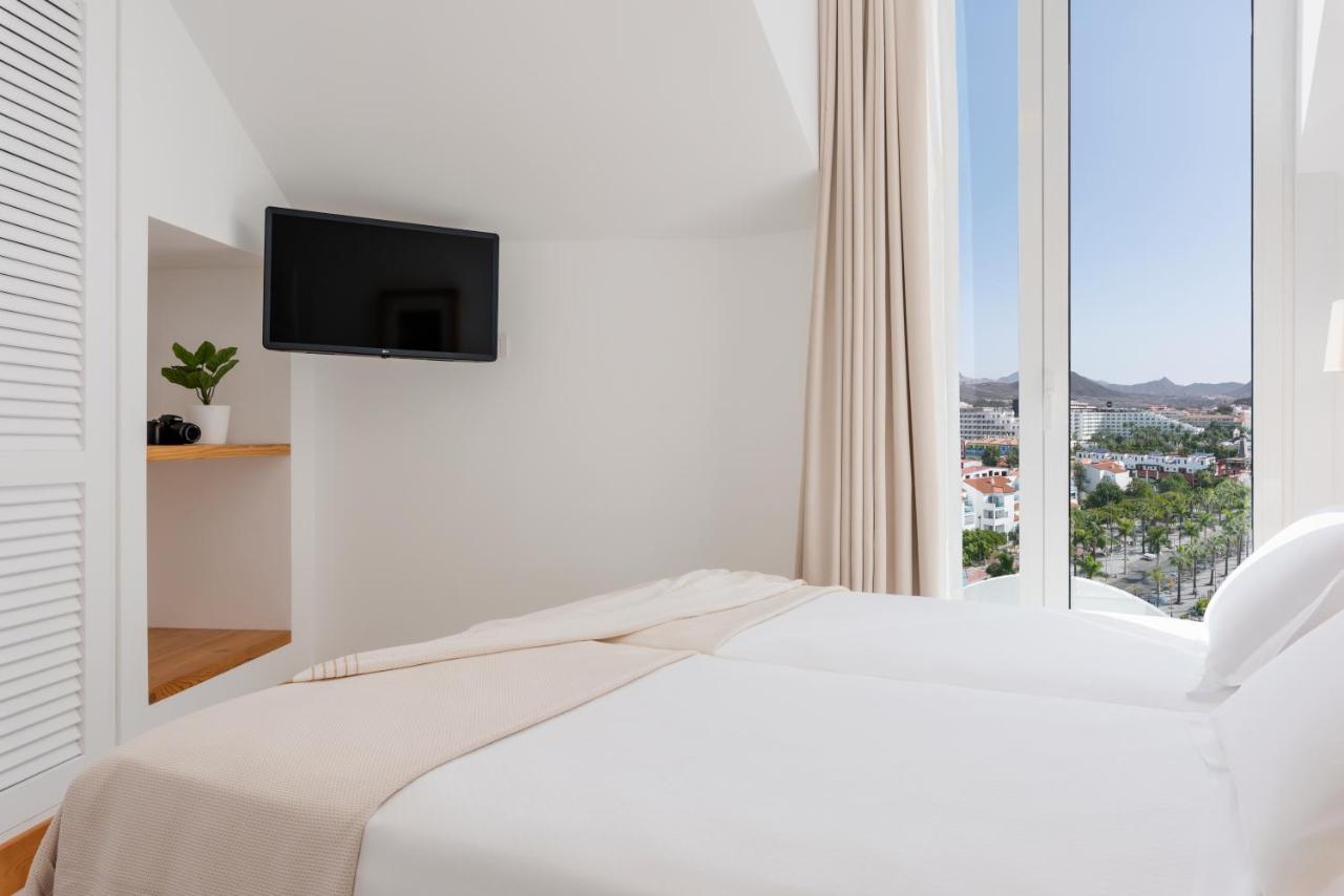 Tower Suites By Upper Luxury Housing - Parque Santiago ปลายาเดลาสอเมริกาส ภายนอก รูปภาพ